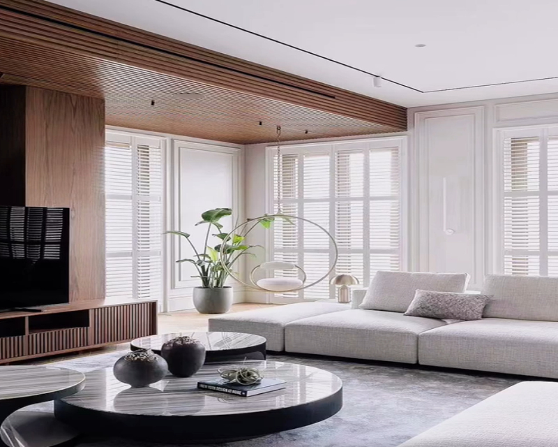 Painted Paulownia/basswood/PVC plantation wooden shutters